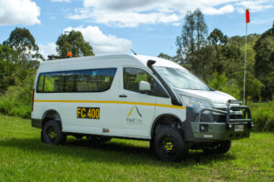 Toyota-Commuter-4X4-BUS