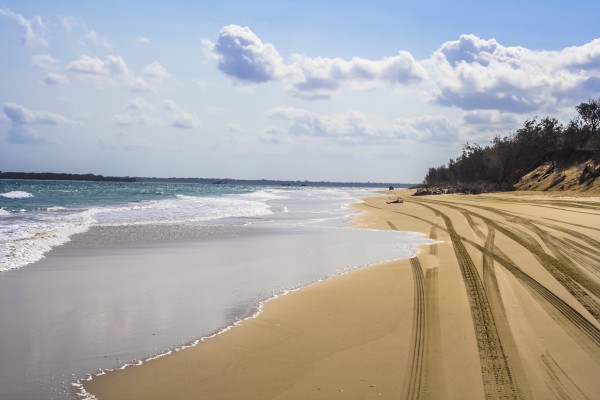 Four-wheel driving on the beach