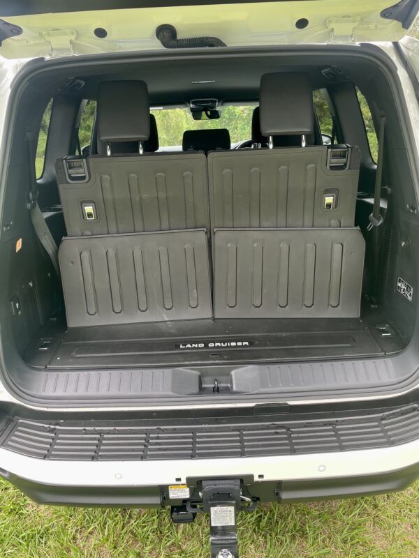<strong>Toyota LandCruiser</strong>300 Series GXL 4x4 Recreational Hire Vehicle