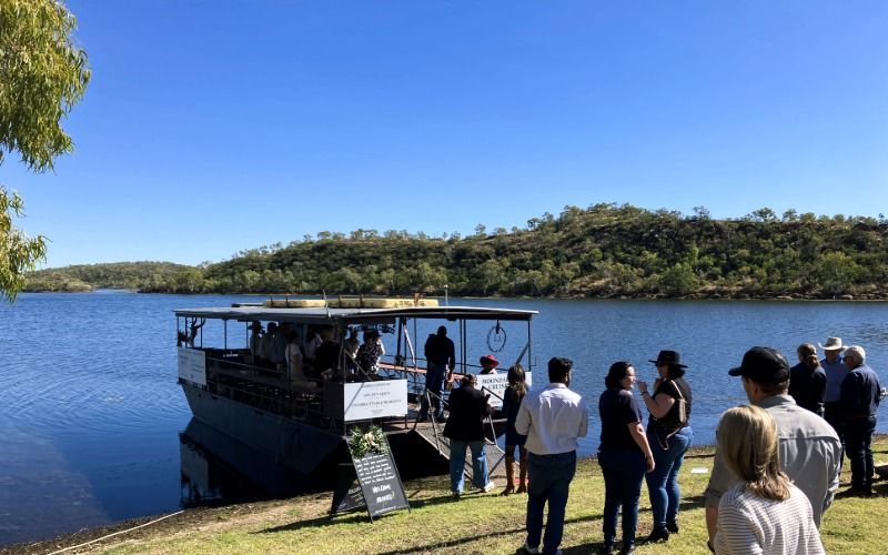 Lake Cruise tour on Lake Moondarra